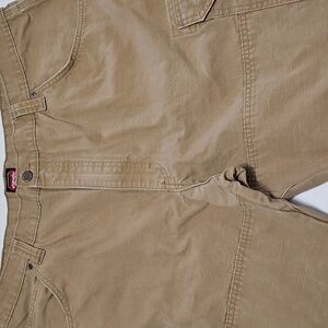 Wrangler Men's Khaki Cargo Workwear Pants Size 42x30